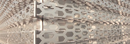 Aluminium gebruikt als geperforeerde gevel voor de Audi garage in Bitterfeld, Duitsland